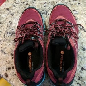 Merrell tennis shoes